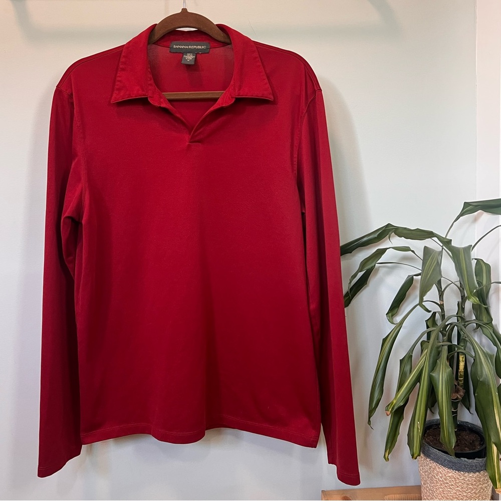 Banana Republic ~ Raspberry Red Women’s Collared Pullover